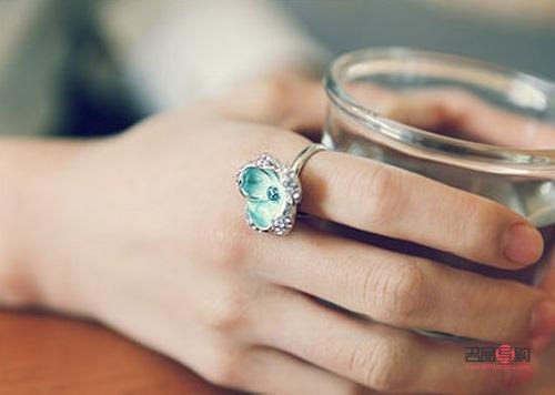 身体过敏后该怎么护理(身体过敏后该怎么护理呢)