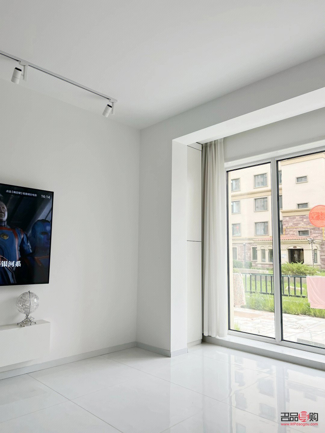 <h3>双眼皮装修效果图不吊顶，打造简约时尚家居新风尚</h3>