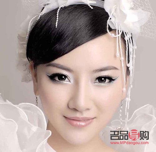 怎么学习彩妆造型(彩妆造型哪里教得好)