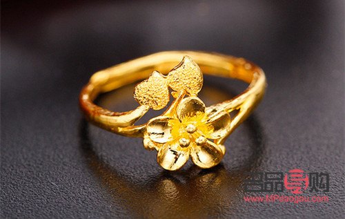 什么金店可以回收黄金首饰(什么金店可以回收黄金首饰呢)