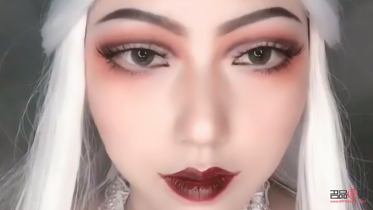 肿眼泡用什么化妆品(肿眼泡用什么化妆品比较好)