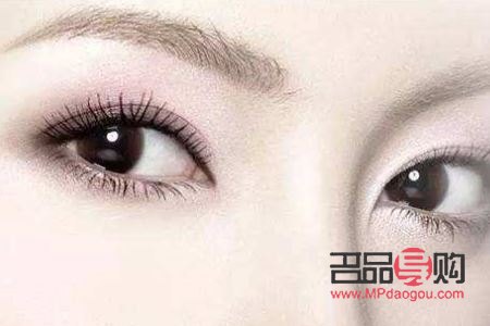 割双眼皮最好的是什么季节(割双眼皮哪个季节割恢复的最快)