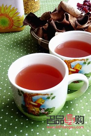 <h3>美容茶的制作与功效</h3> <h3>美容茶的制作与功效</h3>