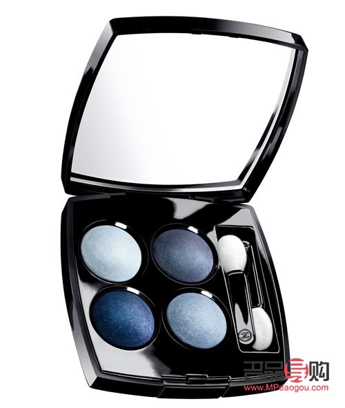 彩妆灰色怎么调