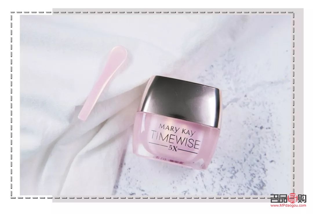 <h3>玫琳凯彩妆评测：绽放自然之美的秘密武器</h3>