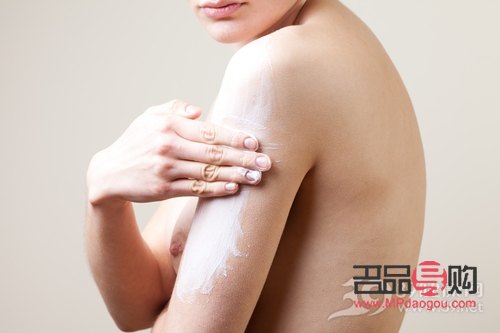 <h3>护理身体，淡化疤痕的有效方法</h3>