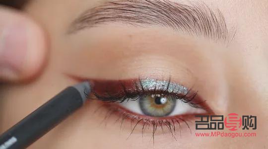 打造完美眼妆，你需要这些神器
