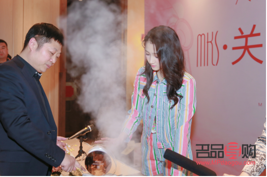 学美容怎么记(学美容的怎么记笔记)