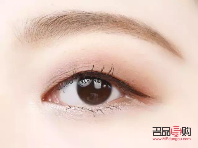 <h3>一只眼睛卧蚕肿胀原因及应对方法</h3>