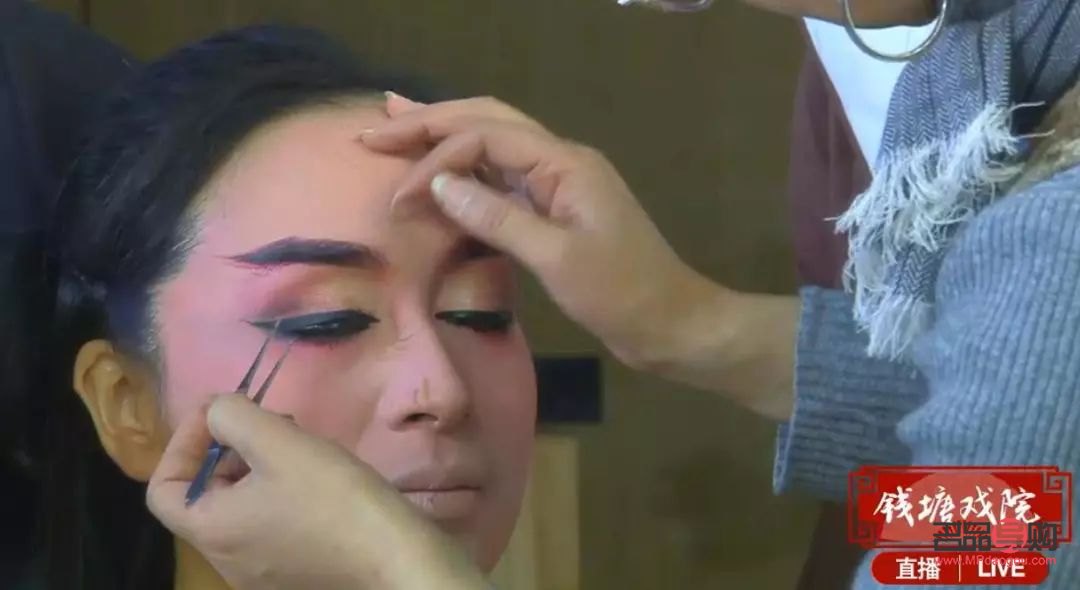 越剧彩妆绘制指南