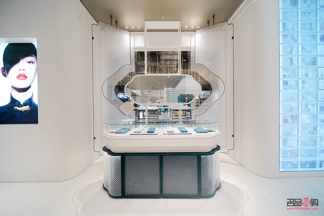 线下如何卖好彩妆(线下如何卖好彩妆呢)