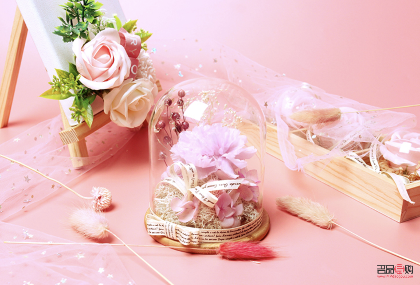 <h3>元旦送女朋友什么礼物？精心挑选，温暖她的心</h3>