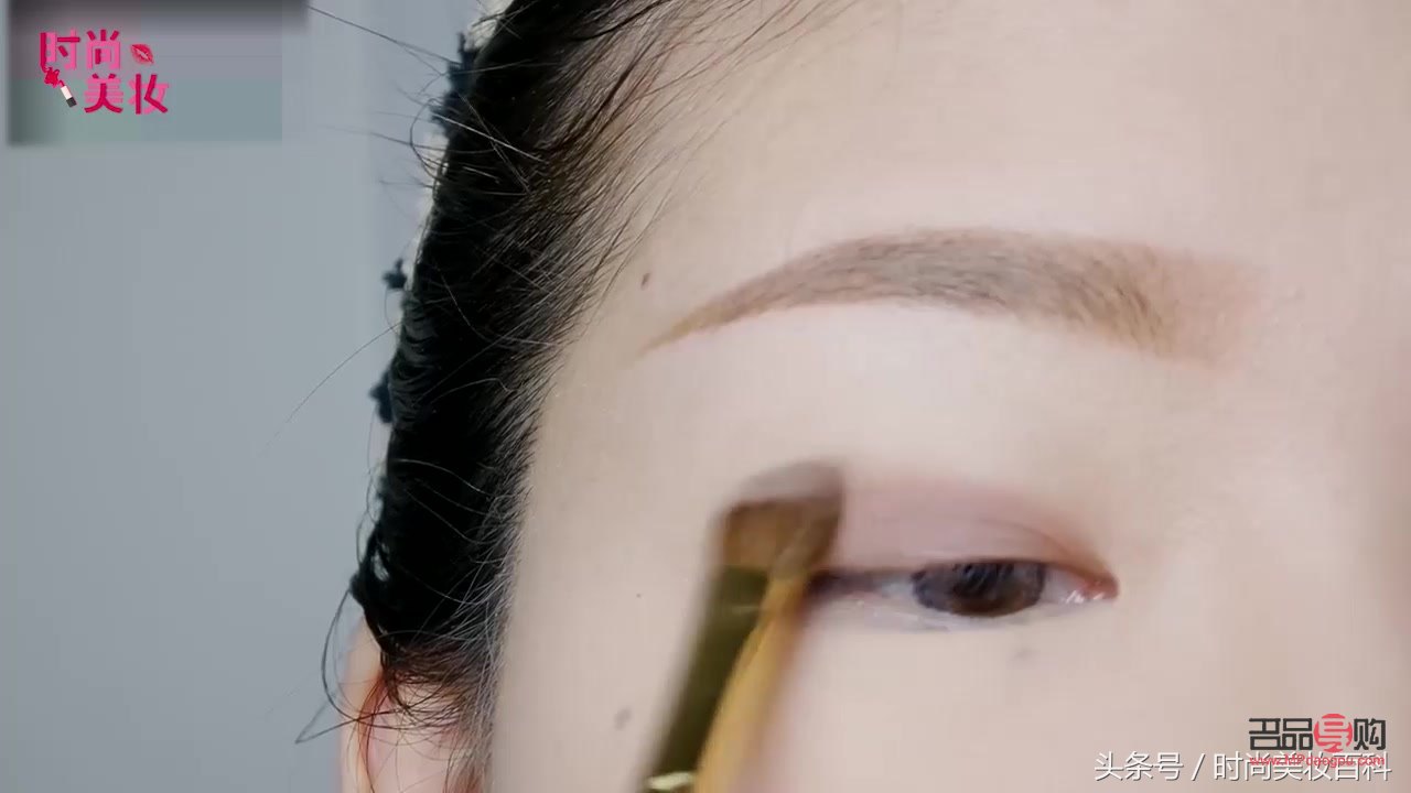 眼皮抽脂与双眼皮形成：了解真相，避免误区