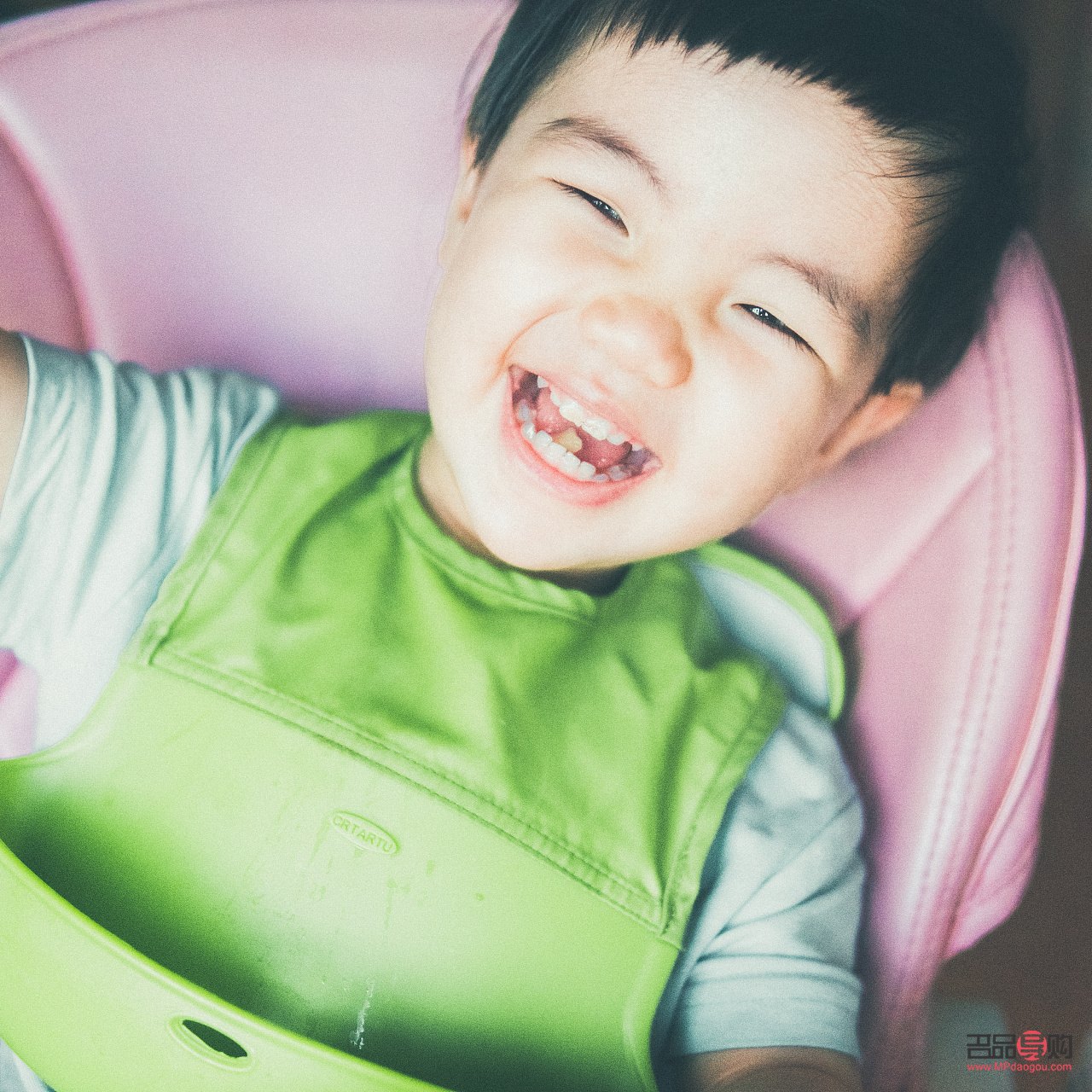 <h3>为四岁儿童选择最佳礼物：让欢笑与成长相伴</h3>