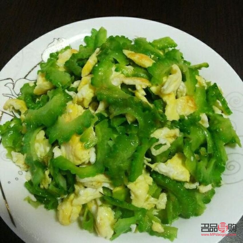 苦瓜炒蛋美容吗(苦瓜炒蛋美容吗能减肥吗)
