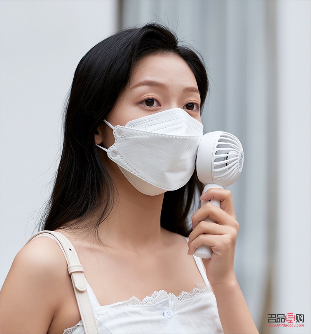 送朋友的礼物什么好(送朋友的礼物什么好呢)