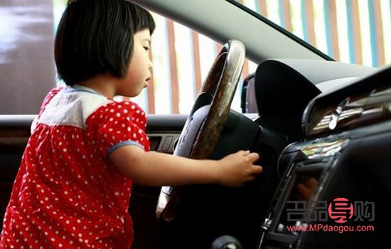 小孩肿眼泡一般几岁消失(小孩肿眼泡一般几岁消失正常)