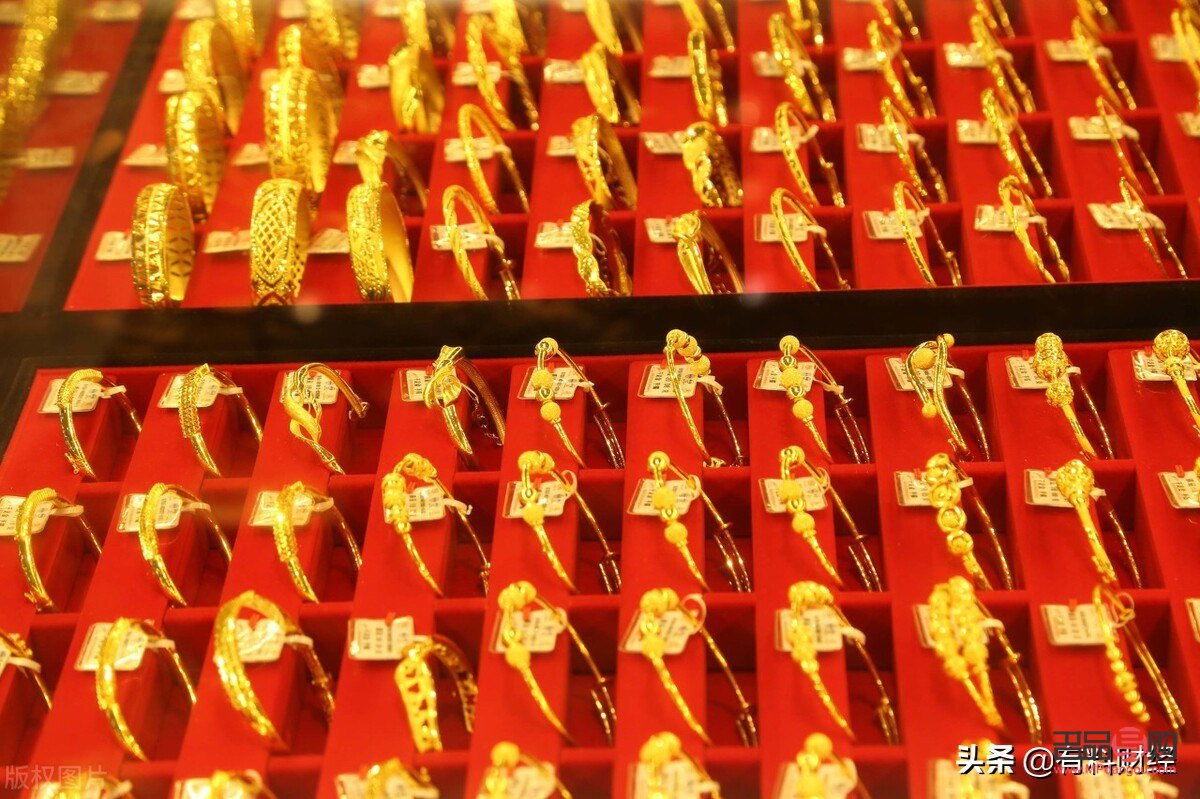 金店金价为什么高很多(金店价格为什么高)