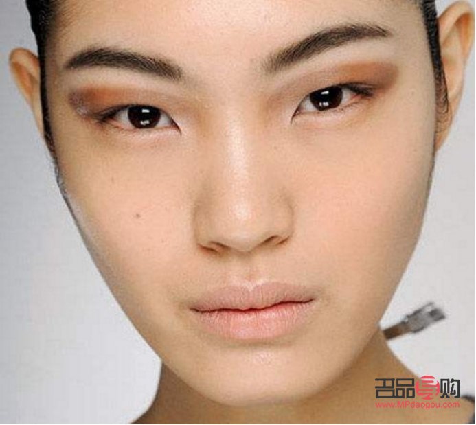 双眼皮的人多还是单眼皮的人多(世界上双眼皮的人多还是单眼皮的人多)