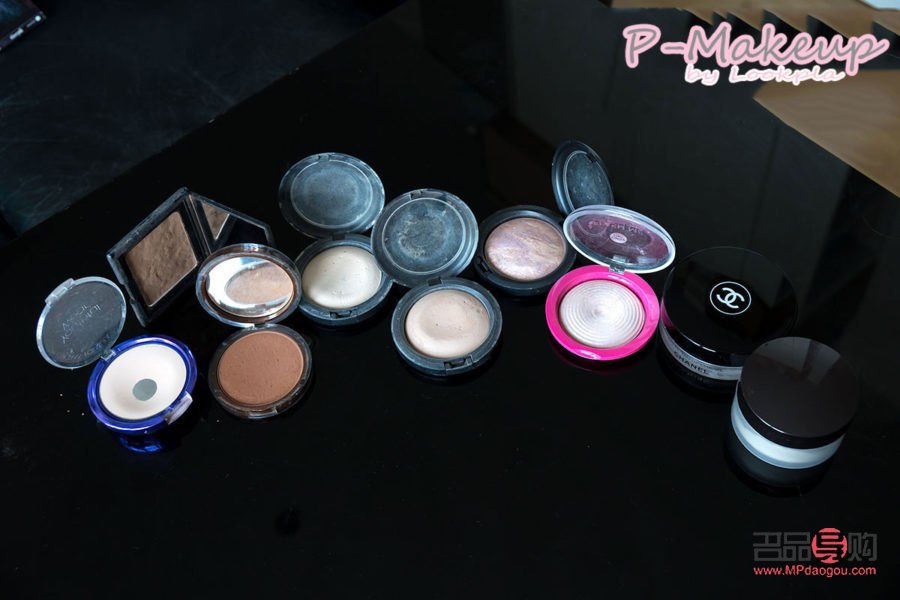 <h3>彩妆更服帖的秘诀大揭秘</h3>