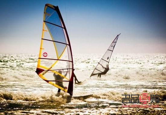 <h3>黄金期货市场深度解析与东方财富的独特视角</h3>