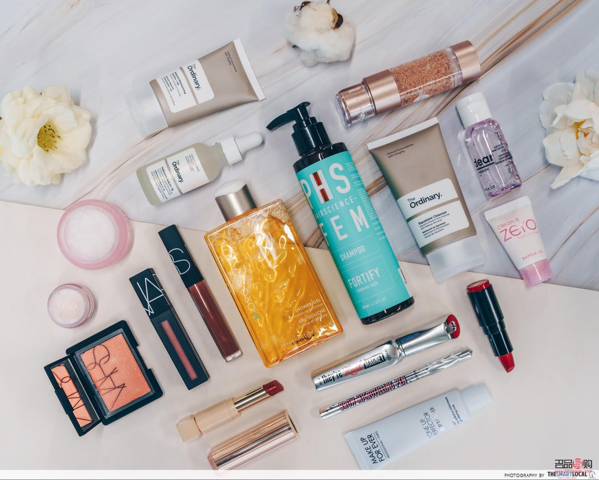 <h3>彩妆套盒赠送之道</h3>