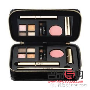 彩妆套盒赠送之道