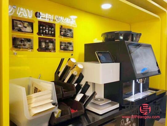 彩妆销售心得：让美丽触手可及