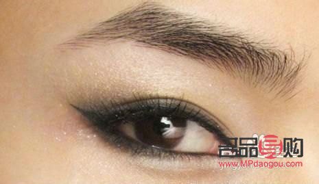 眼睛彩妆怎么化妆(眼睛彩妆怎么化妆好看)