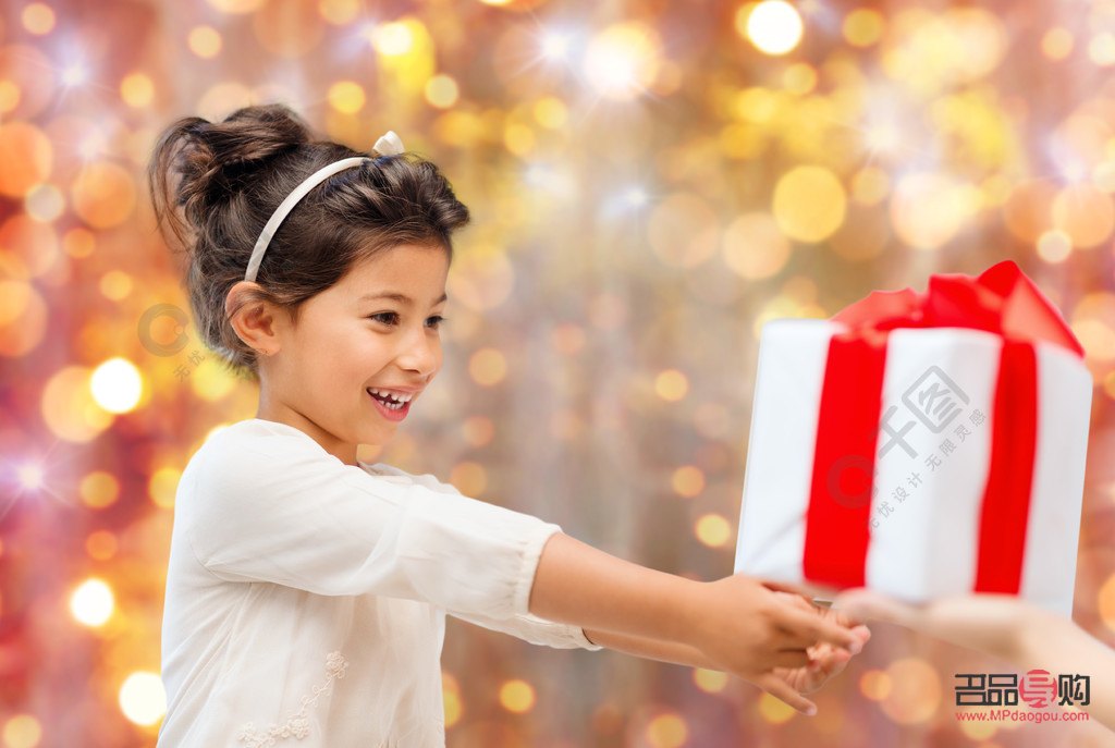 十一送孩子什么礼物呢(十一送孩子什么礼物呢女生)