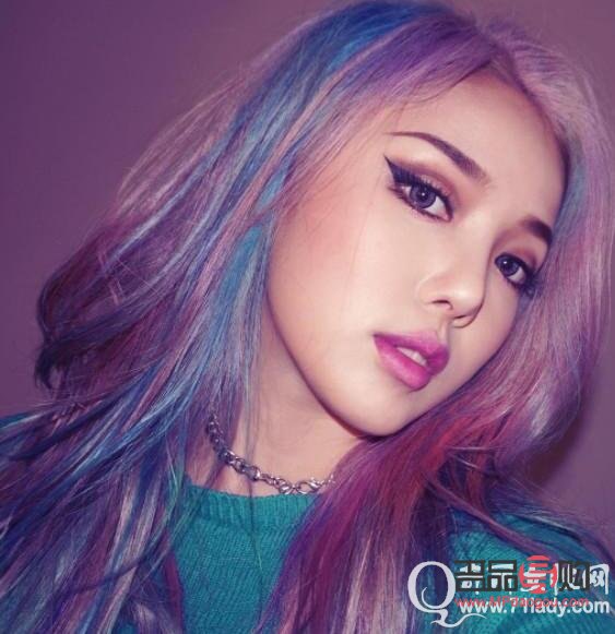 如何搭配彩妆颜色(如何搭配彩妆颜色)