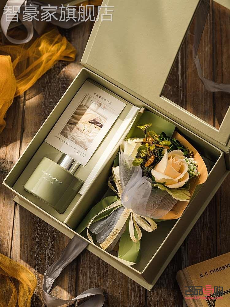 四十岁的女人送啥礼物(四十岁的女人送啥礼物比较好)