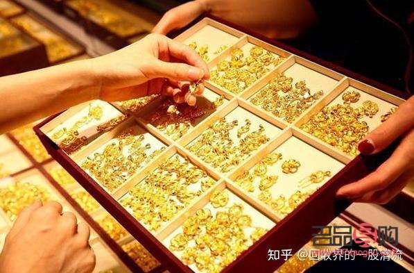 旧黄金是换还是回收划算(旧黄金是换还是回收划算呢)