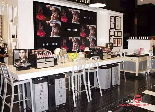 <h1>打造人气彩妆店铺的秘诀</h1>