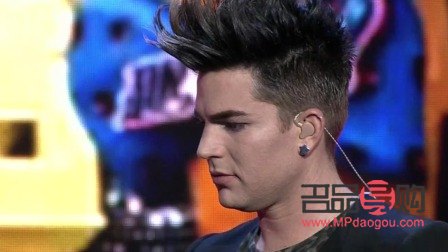 王自健爸爸送什么礼物(王自健爸爸送什么礼物给他)