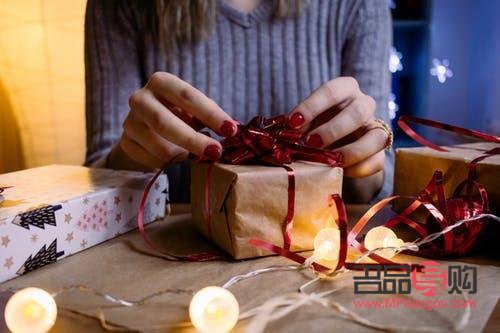 <h3>分手后送礼物合适吗？</h3>