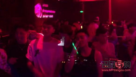 潼关品牌金店有哪些(潼关品牌金店有哪些地方)