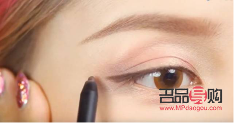 眼线教程新手(眼线教程新手画法)
