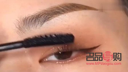 眼妆教程日常化妆视频教程下载(眼妆教程日常化妆视频教程下载安装)