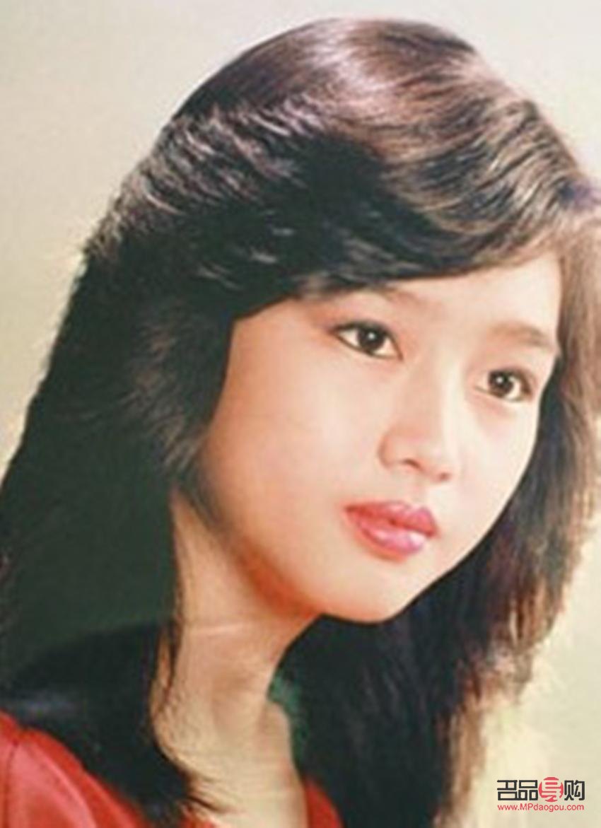 <h3>外甥女的美容之旅：美丽与成长的交织</h3>