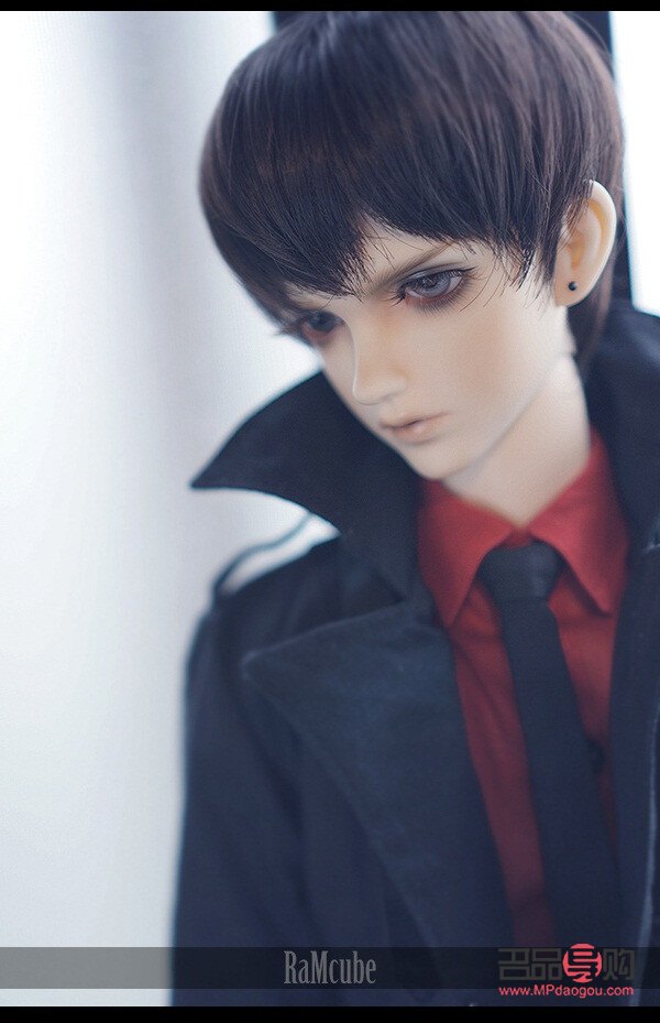 <h3>男娃彩妆画法全攻略</h3>