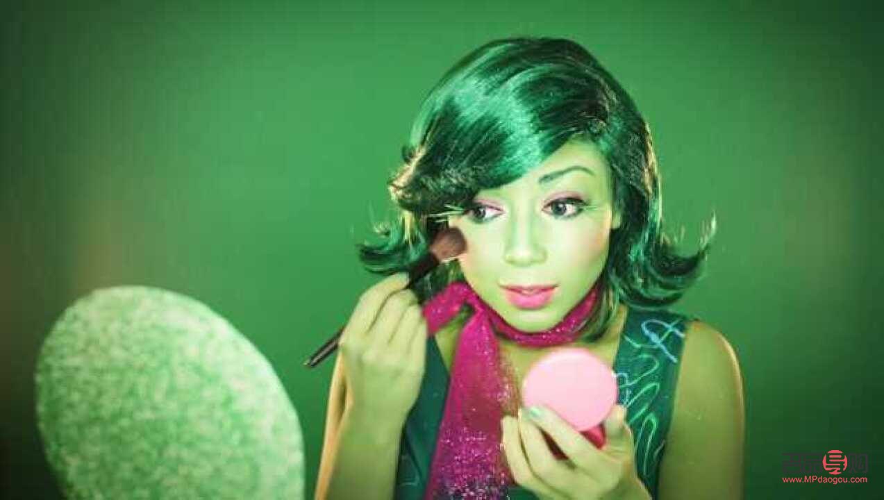 青蛙彩妆：打造独特魅力的绿色妆容