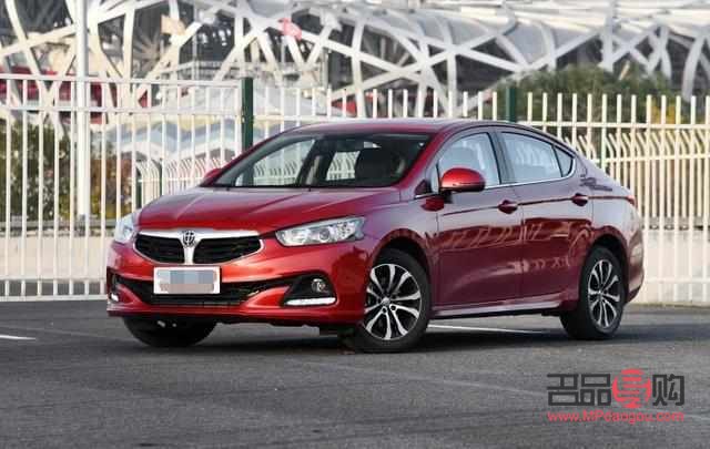 <h3>彩妆怎么画酷</h3>