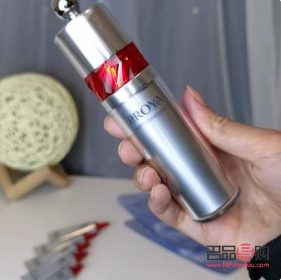 最好用的十大眼霜排名(最好用的十大眼霜排名国内)