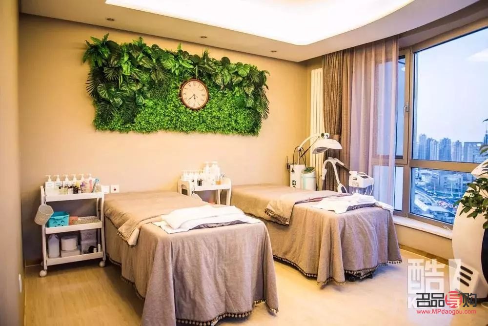 <h3>塑造美丽，传递自信：独特的美容院理念</h3>