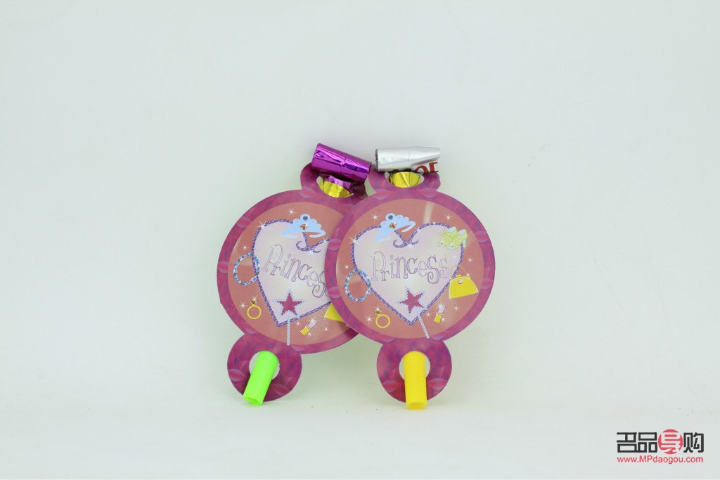 <h3>手工制作纸制礼物盒教程</h3>