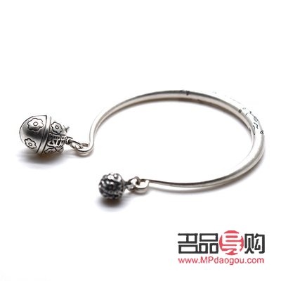 送文艺女青年什么礼物(送文艺女青年什么礼物比较好?)