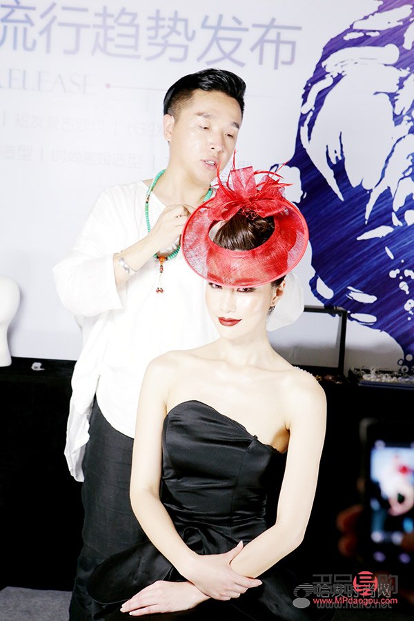 美容美发：打造个人形象的艺术与科学