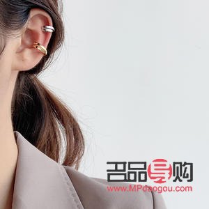 <h3>美容耳夹：耳朵上的时尚与保健新宠</h3>