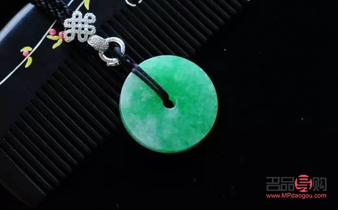 <h3>高考在即，如何选择一份寓意深远的礼物？</h3>